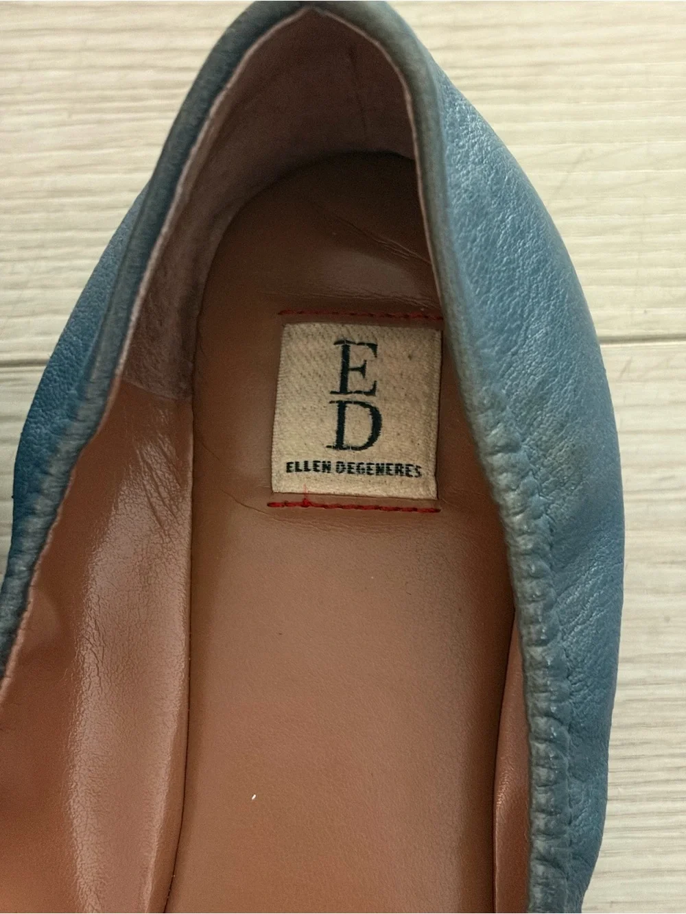 Ellen Degeneres Blue Leather 'LAUGH' Ballet Flats